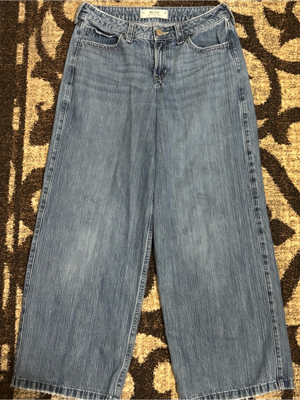 Hollister Low Rise Super Baggy Jeans size 6